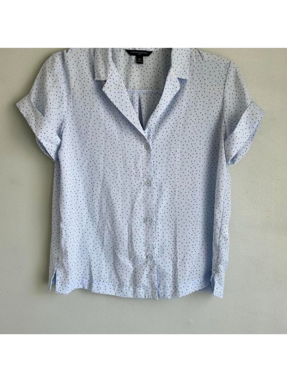 Banana Republic light blue with small navy polka dot polyester blouse in XS